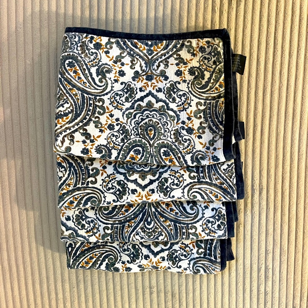 Paisley Bohemian Table Dining Hosting Party Placemats Set of 4